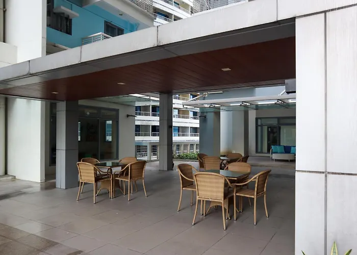 Cozy 2br Near St Lukes * Manila